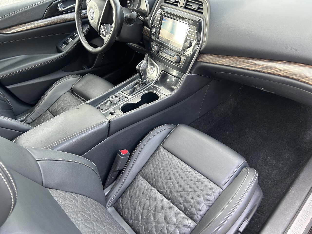 Used 2017 Nissan Maxima Platinum image 17