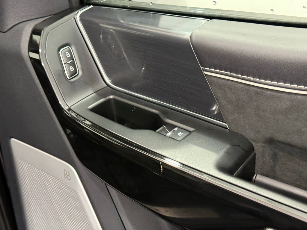 New 2025 Ford F150 Lightning Platinum w/ Dark Elements Package image 23