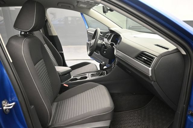Used 2023 Volkswagen Jetta S FWD image 31