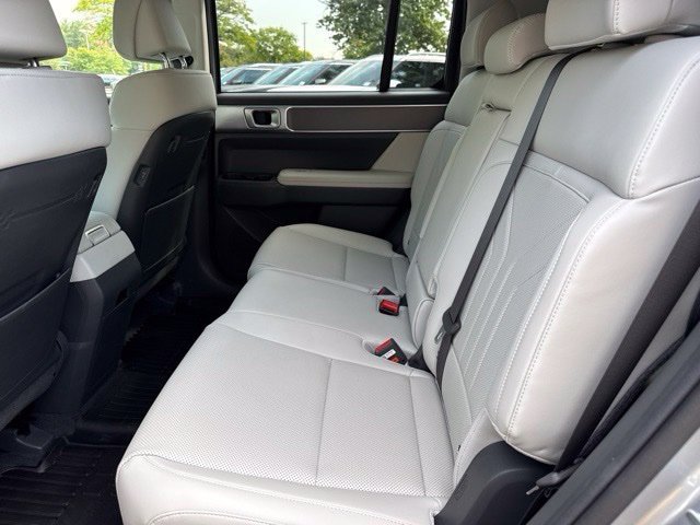 Used 2025 Hyundai Santa Fe SEL AWD/4WD image 21