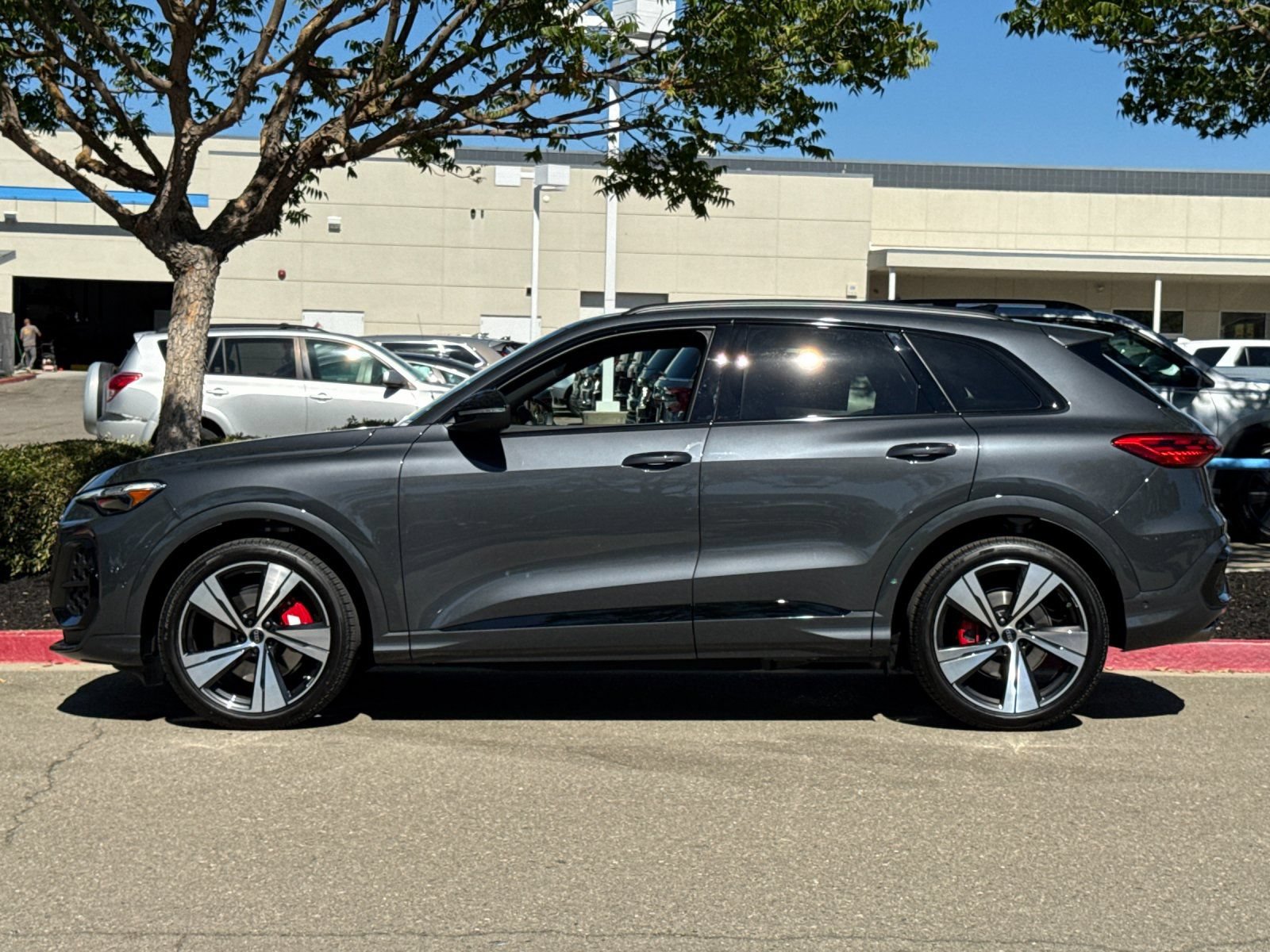 New 2026 Audi SQ5 Premium Plus AWD/4WD image 3
