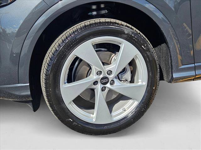 New 2025 Audi Q5 Premium Plus image 10