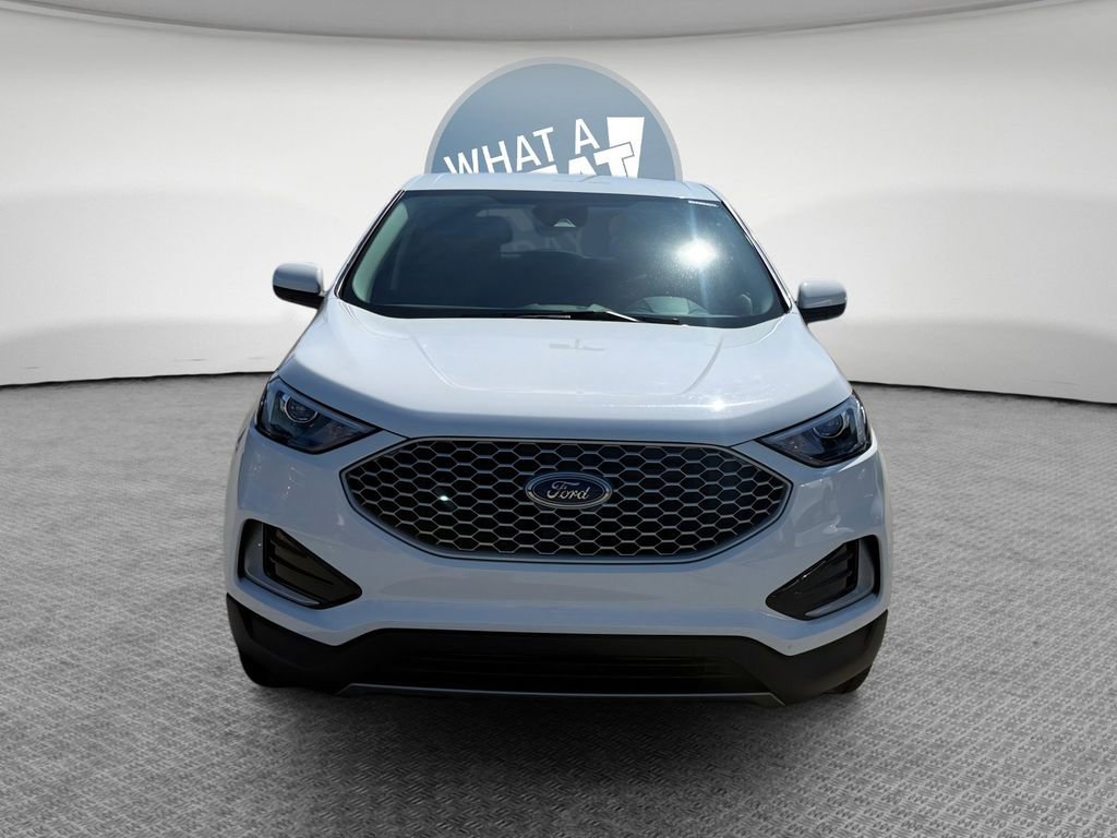 Used 2024 Ford Edge SEL image 8