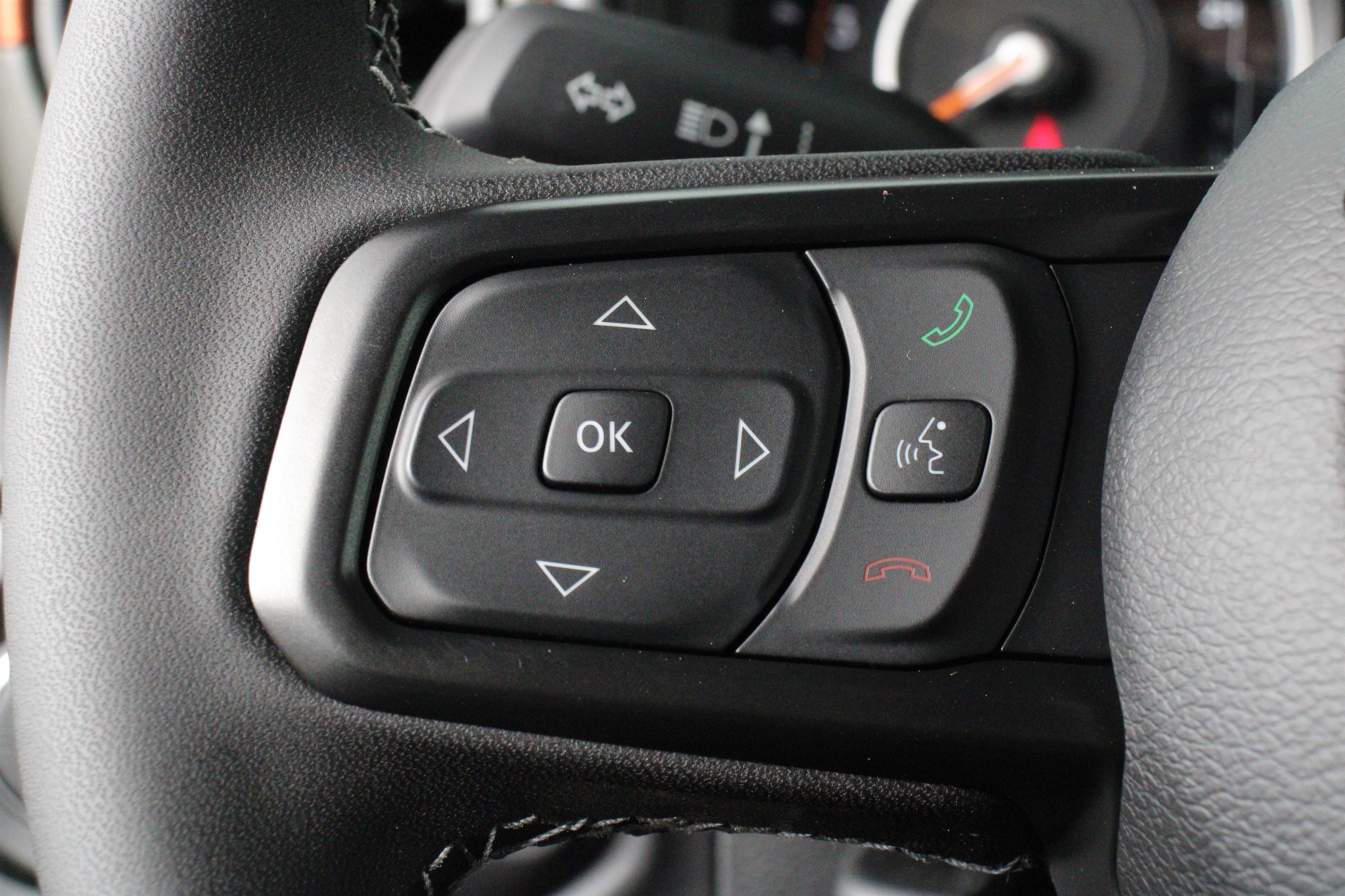 New 2026 Jeep Gladiator Mojave image 8