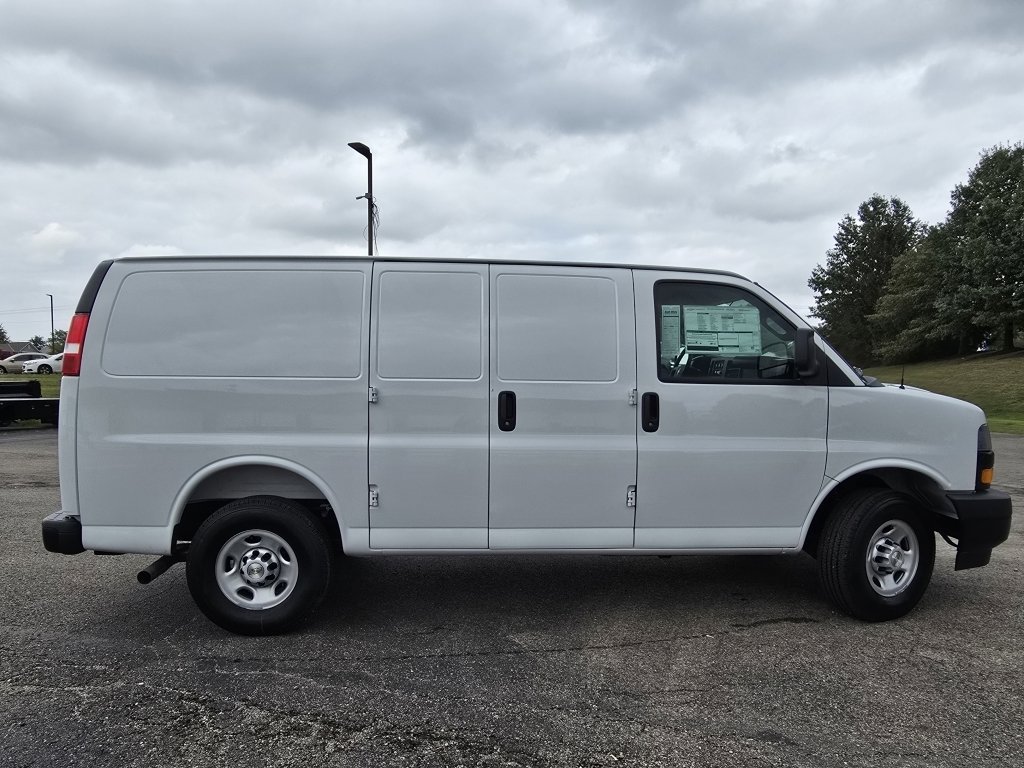 New 2025 Chevrolet Express 2500 w/ Driver Convenience Package RWD image 12