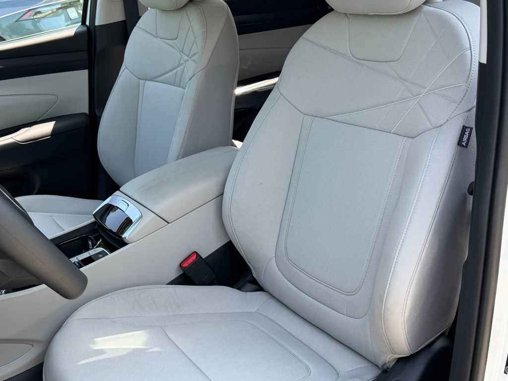 New 2026 Hyundai Tucson SE FWD image 18