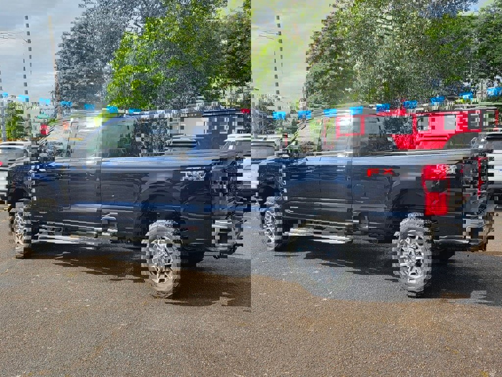 New 2025 Ford F350 Lariat w/ FX4 Off-Road Package image 27