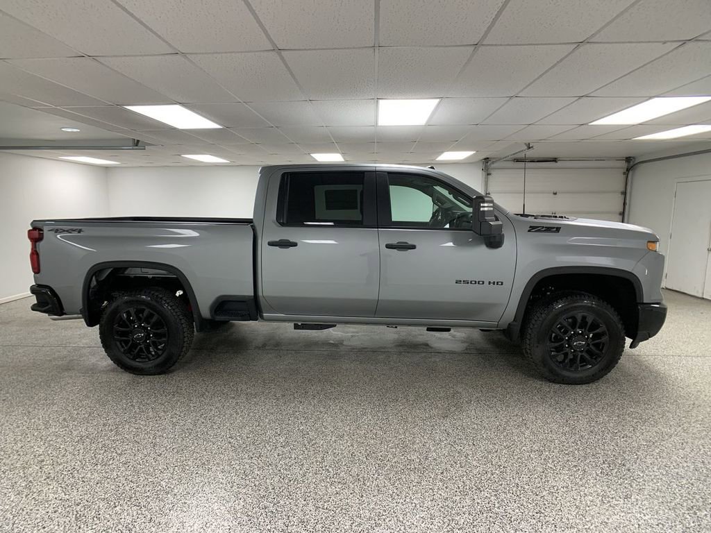 New 2026 Chevrolet Silverado 2500 Custom w/ Custom Value Package AWD/4WD image 9