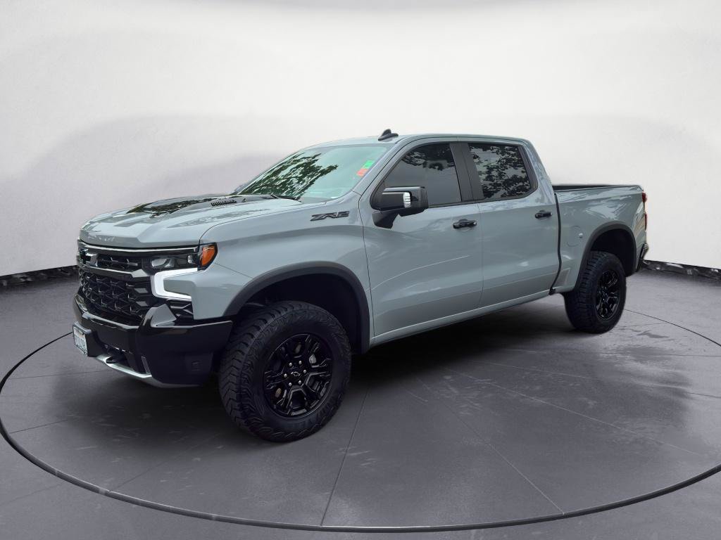 Used 2024 Chevrolet Silverado 1500 ZR2 w/ Technology Package AWD/4WD image 3