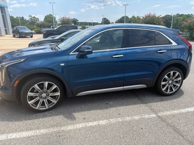 Used 2019 Cadillac XT4 Premium Luxury AWD/4WD image 4