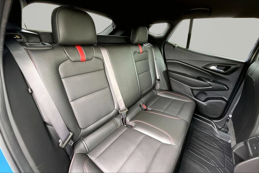 Used 2024 Chevrolet Trax RS w/ Driver Confidence Package FWD image 27