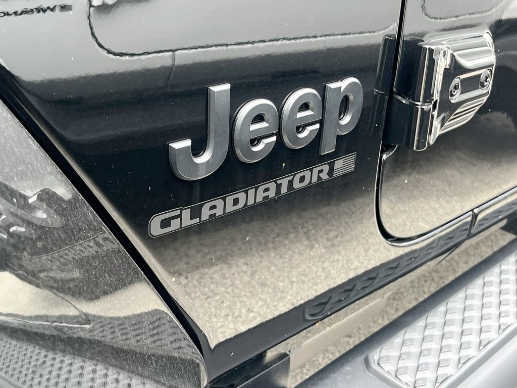 New 2026 Jeep Gladiator Sport AWD/4WD image 30