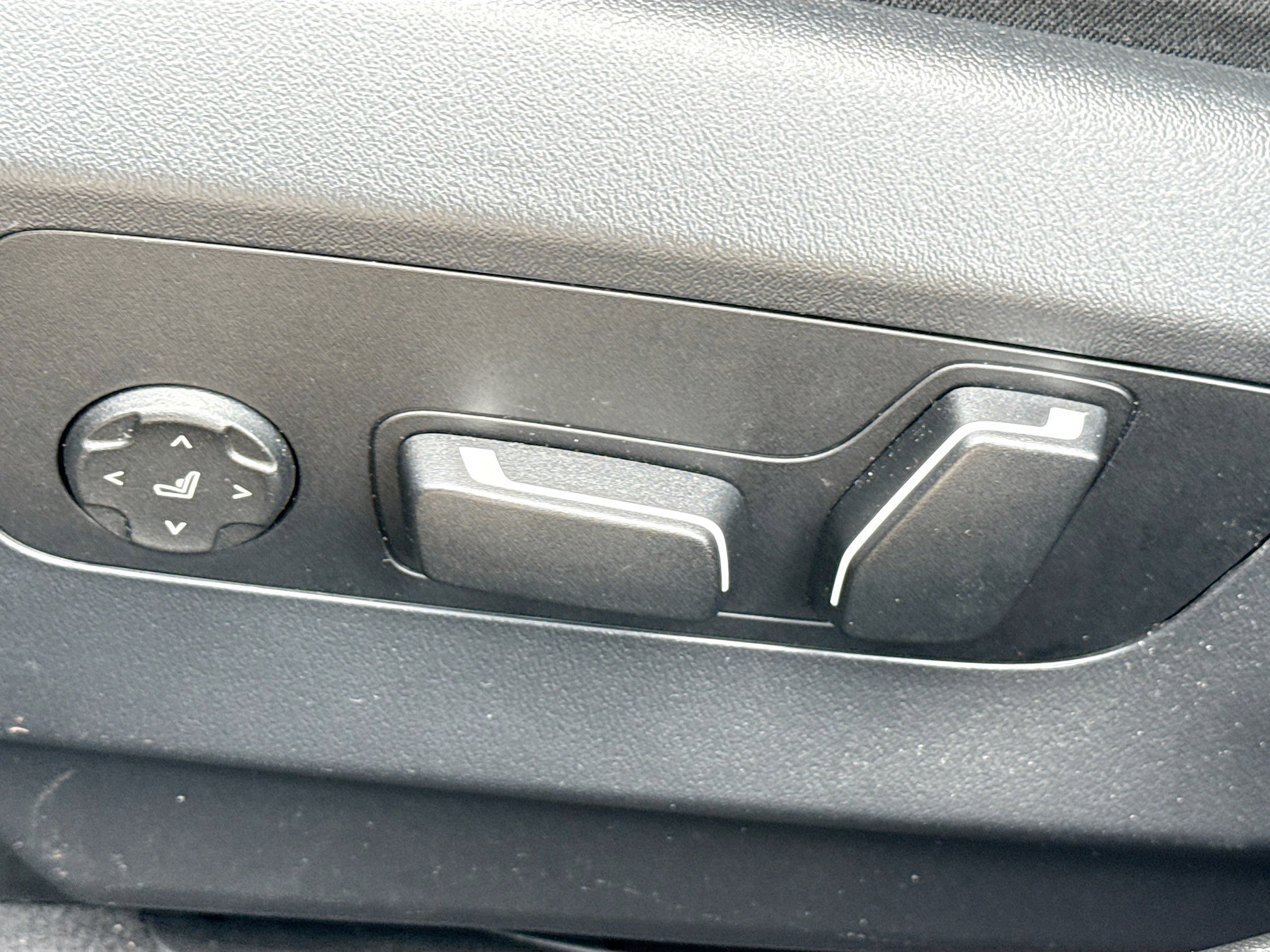 Used 2026 BMW 530i image 26