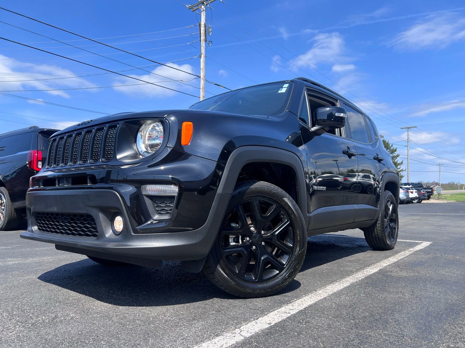 Used 2023 Jeep Renegade Altitude AWD/4WD image 15