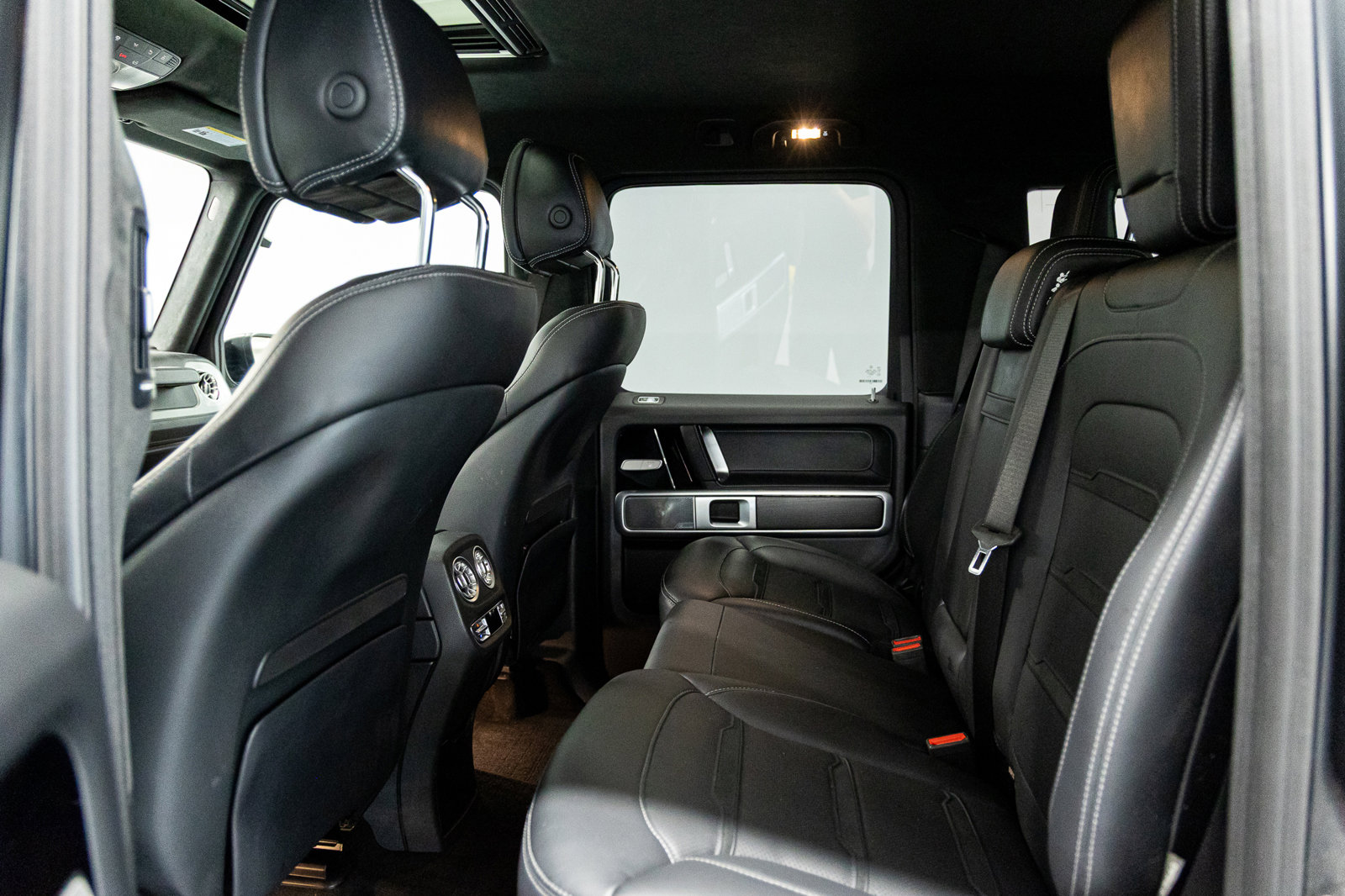 Used 2024 Mercedes-Benz G 63 AMG 4MATIC image 39