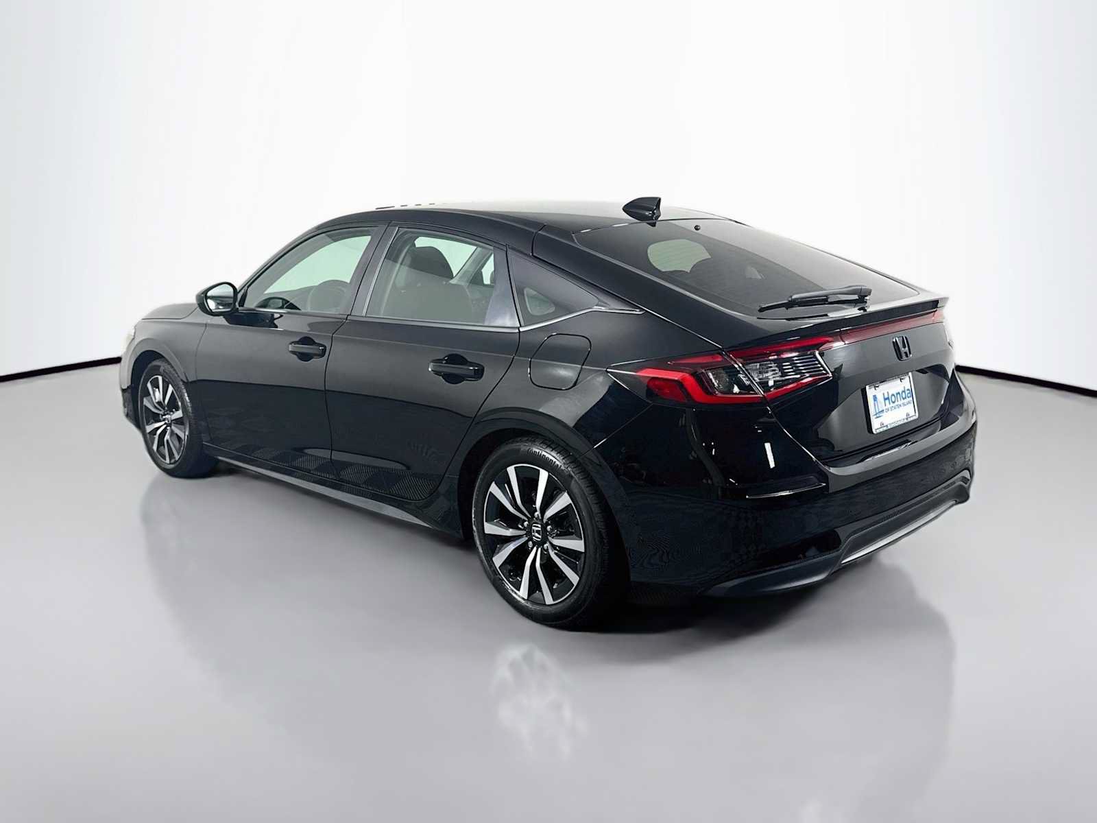 Certified 2024 Honda Civic EX-L image 5