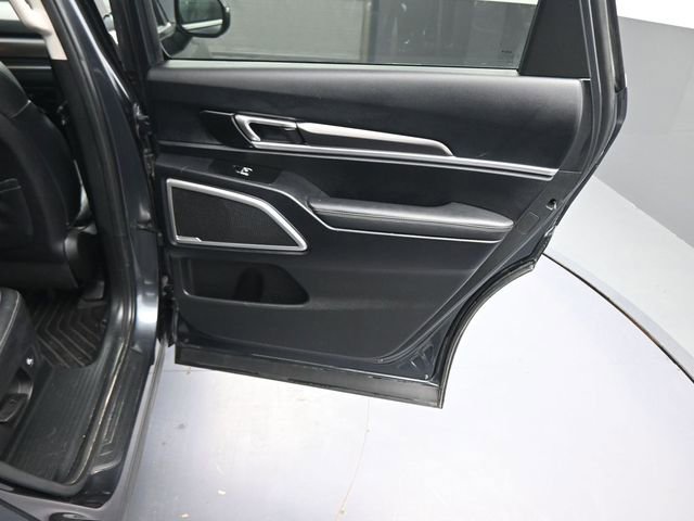 Used 2023 Kia Telluride S image 13