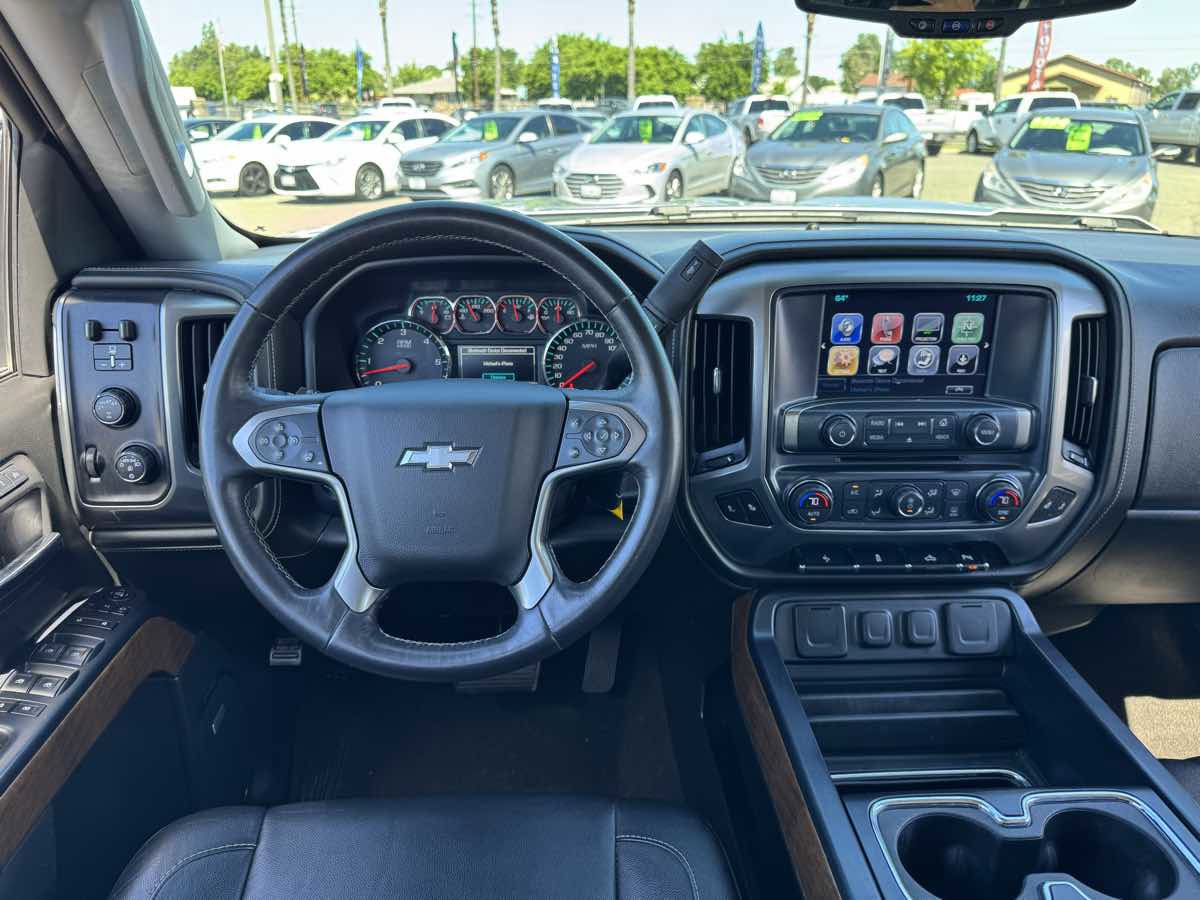 Used 2017 Chevrolet Silverado 1500 LTZ w/ LTZ Plus Package AWD/4WD image 23