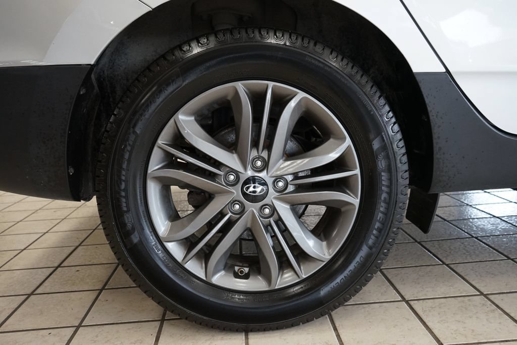Used 2015 Hyundai Tucson GLS w/ Option Group 02 AWD/4WD image 48