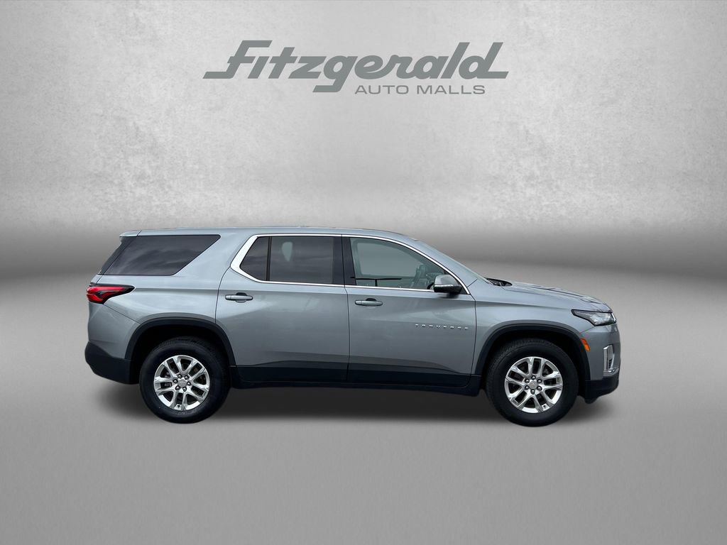 Used 2023 Chevrolet Traverse LS w/ Safety Package AWD/4WD image 4