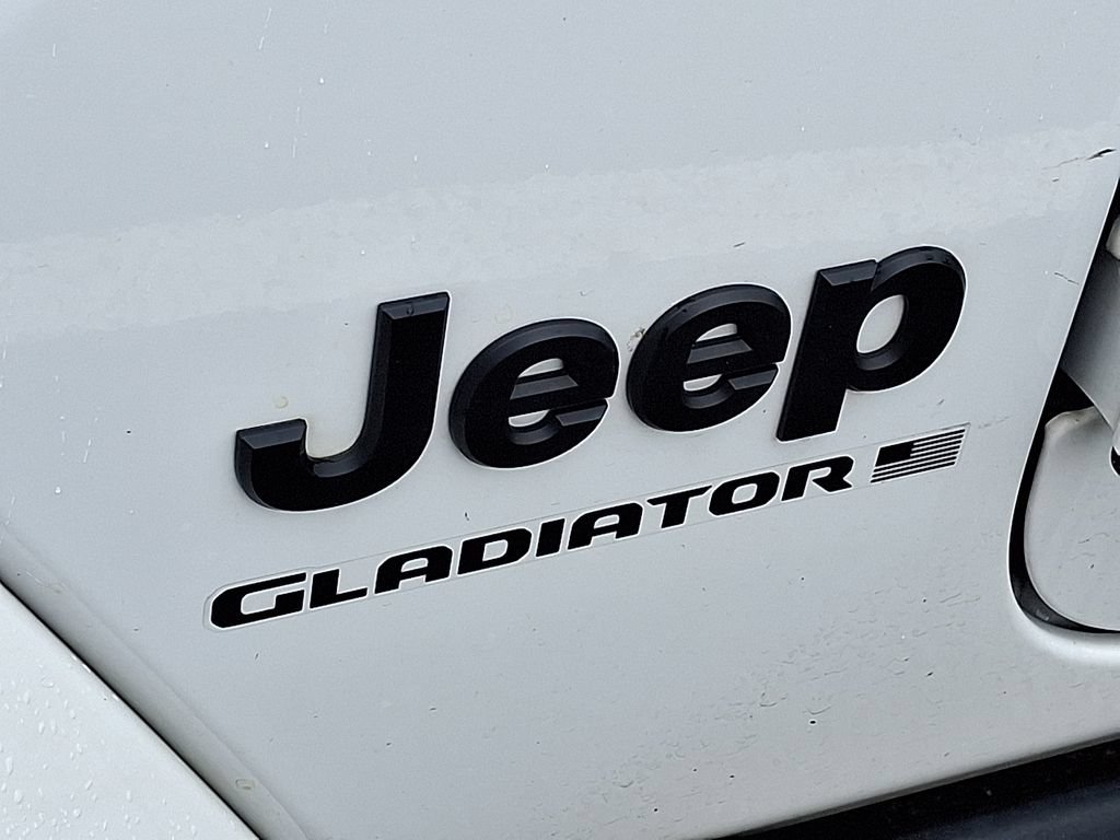 Used 2024 Jeep Gladiator Sport AWD/4WD image 10