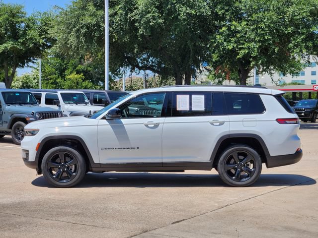 Certified 2023 Jeep Grand Cherokee L Laredo AWD/4WD image 4