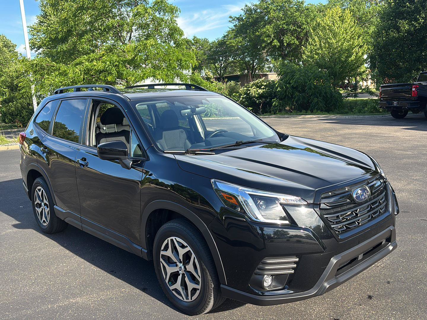 Used 2024 Subaru Forester Premium AWD/4WD image 7