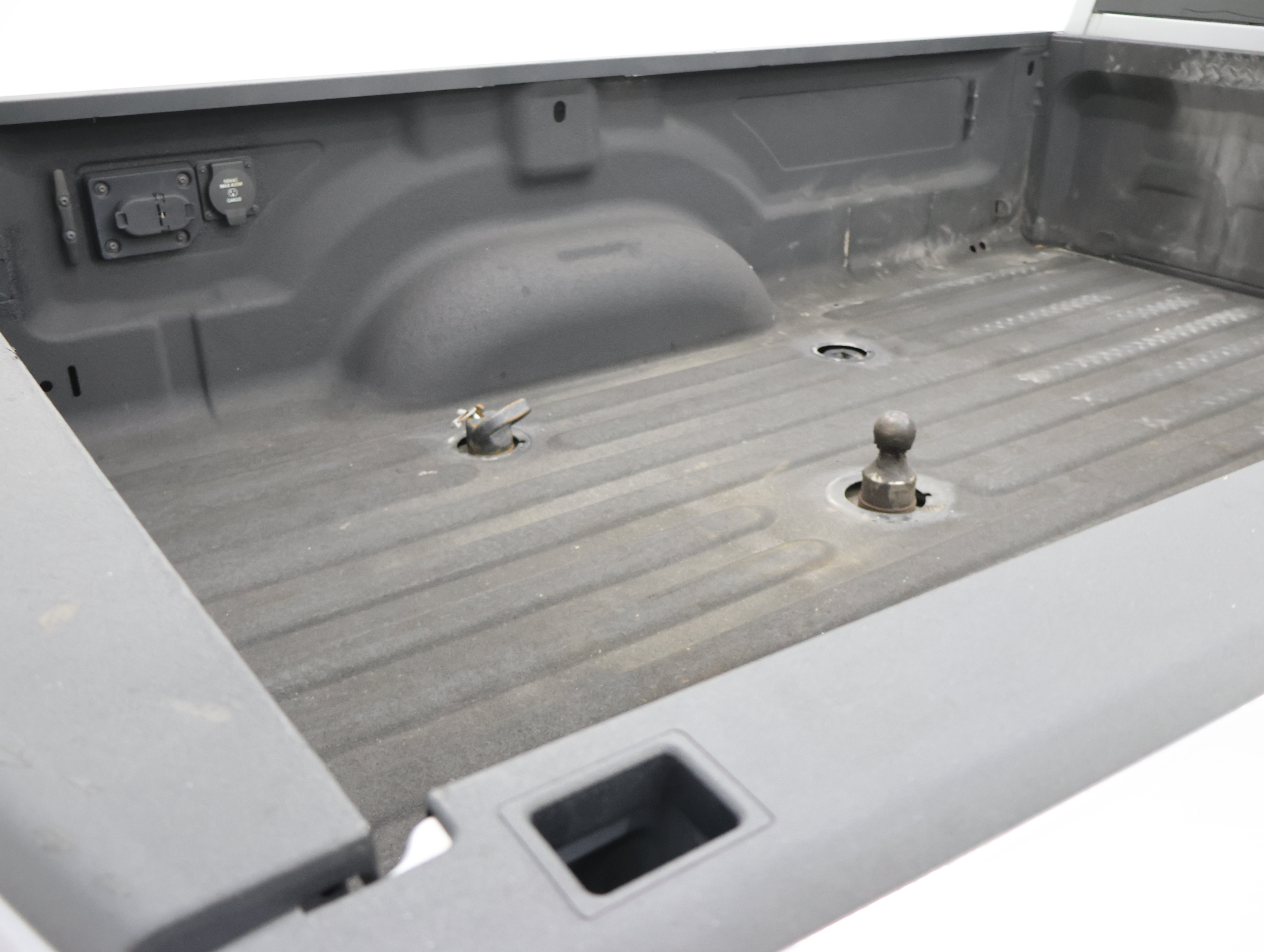 Used 2023 RAM 3500 Laramie AWD/4WD image 5