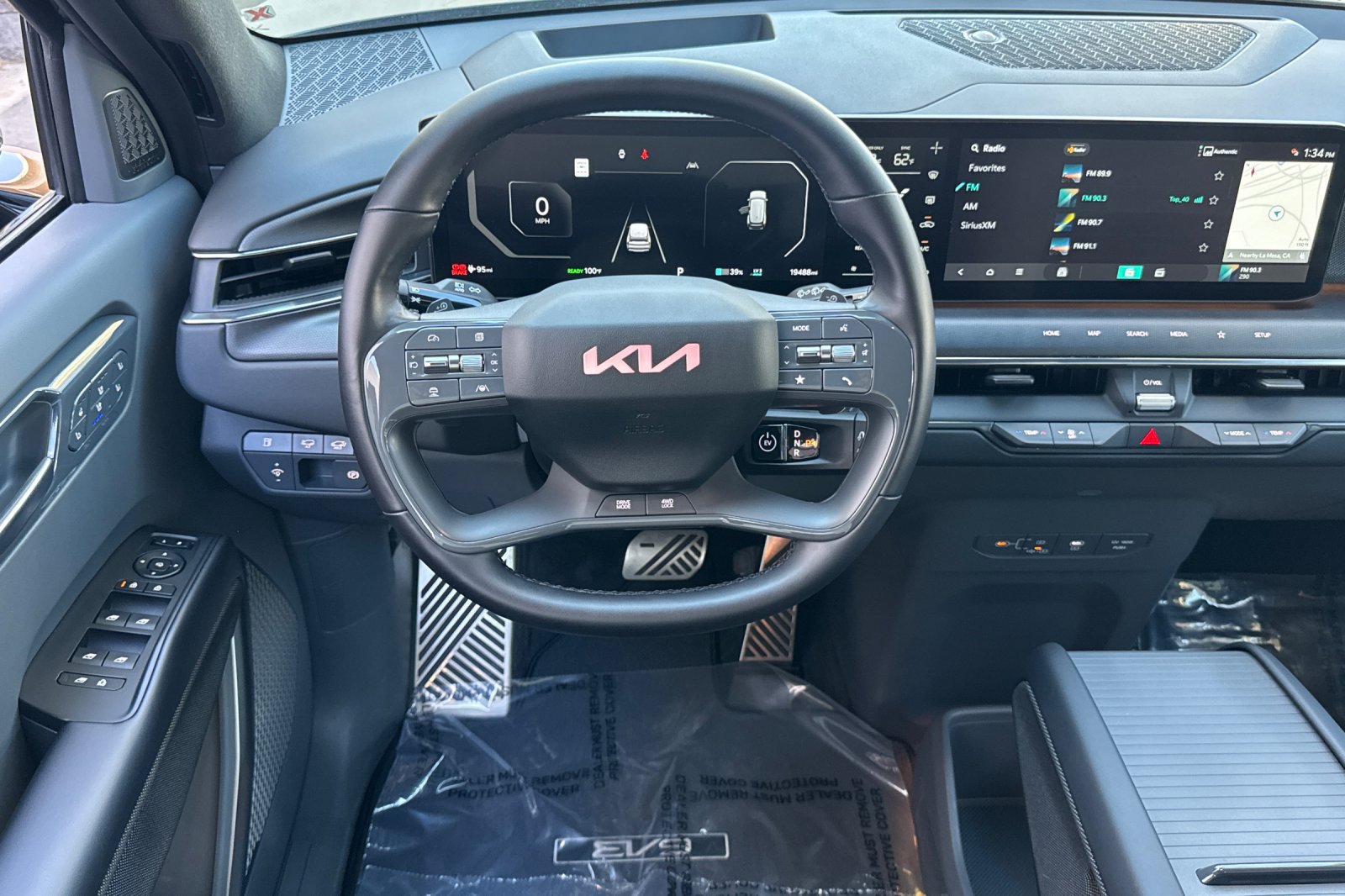 Used 2024 Kia EV9 GT-Line AWD/4WD image 13