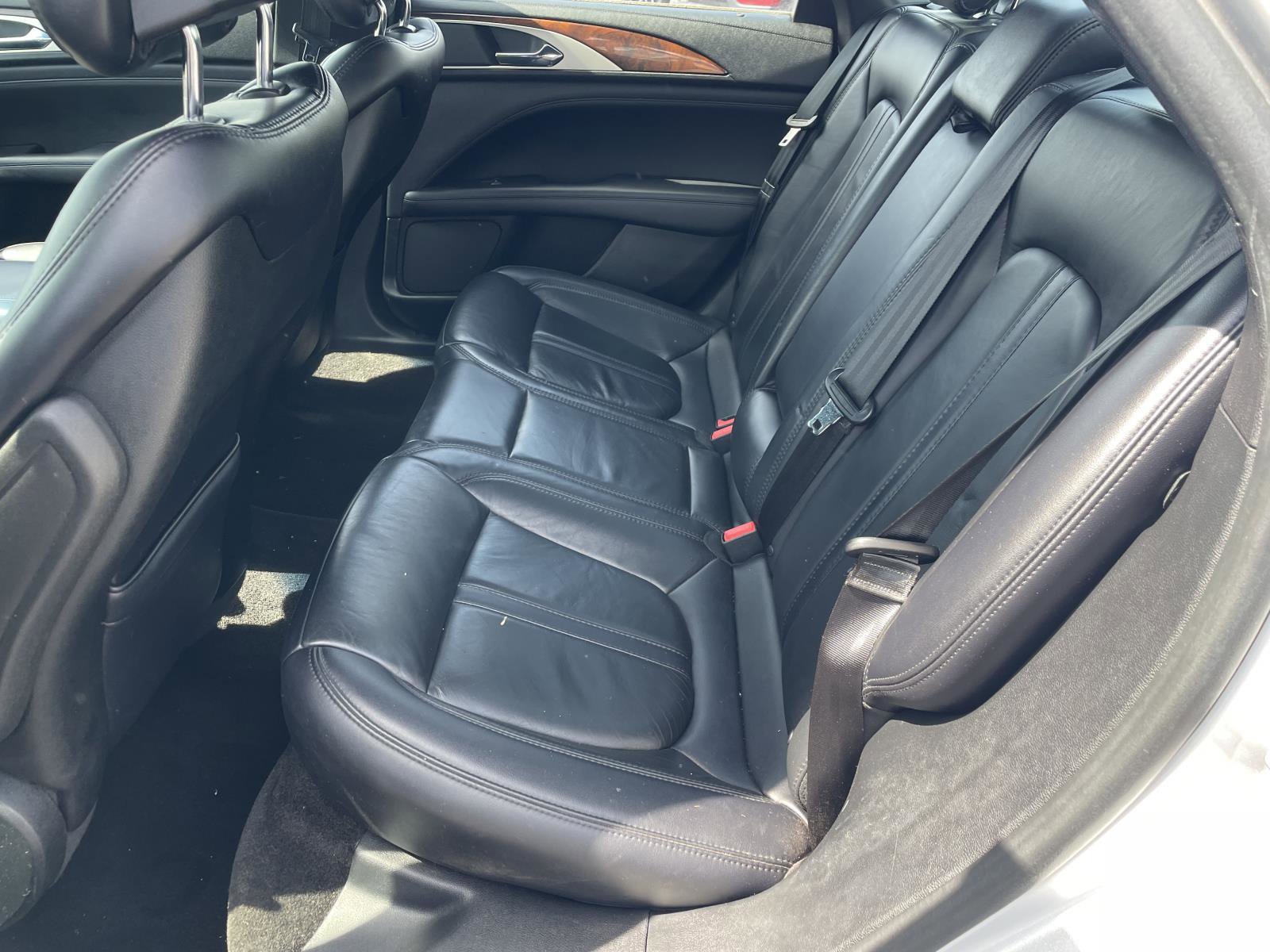 Used 2018 Lincoln MKZ Select w/ Select Plus Package FWD image 6