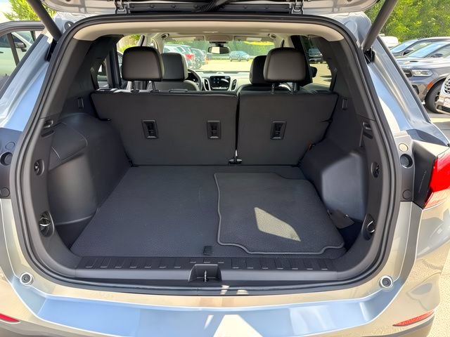 Used 2024 Chevrolet Equinox Premier AWD/4WD image 19