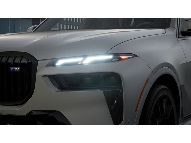 New 2026 BMW X7 M60i image 6
