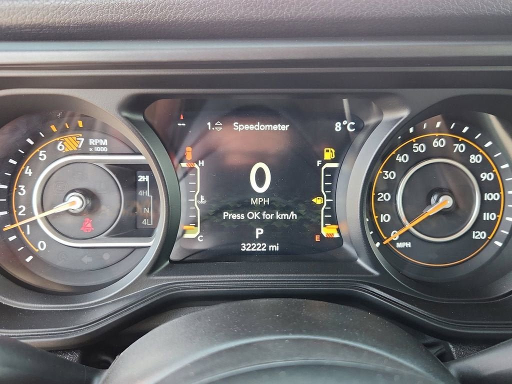 Used 2024 Jeep Wrangler Sport image 22