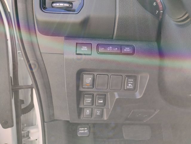 Used 2023 Nissan Frontier PRO-4X w/ Pro Convenience Package AWD/4WD image 16