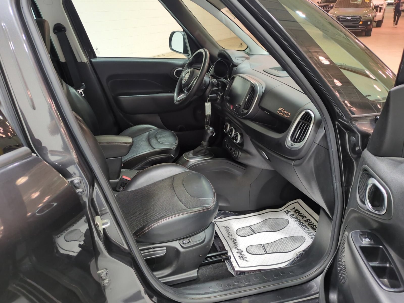 Used 2020 FIAT 500L Trekking FWD image 9