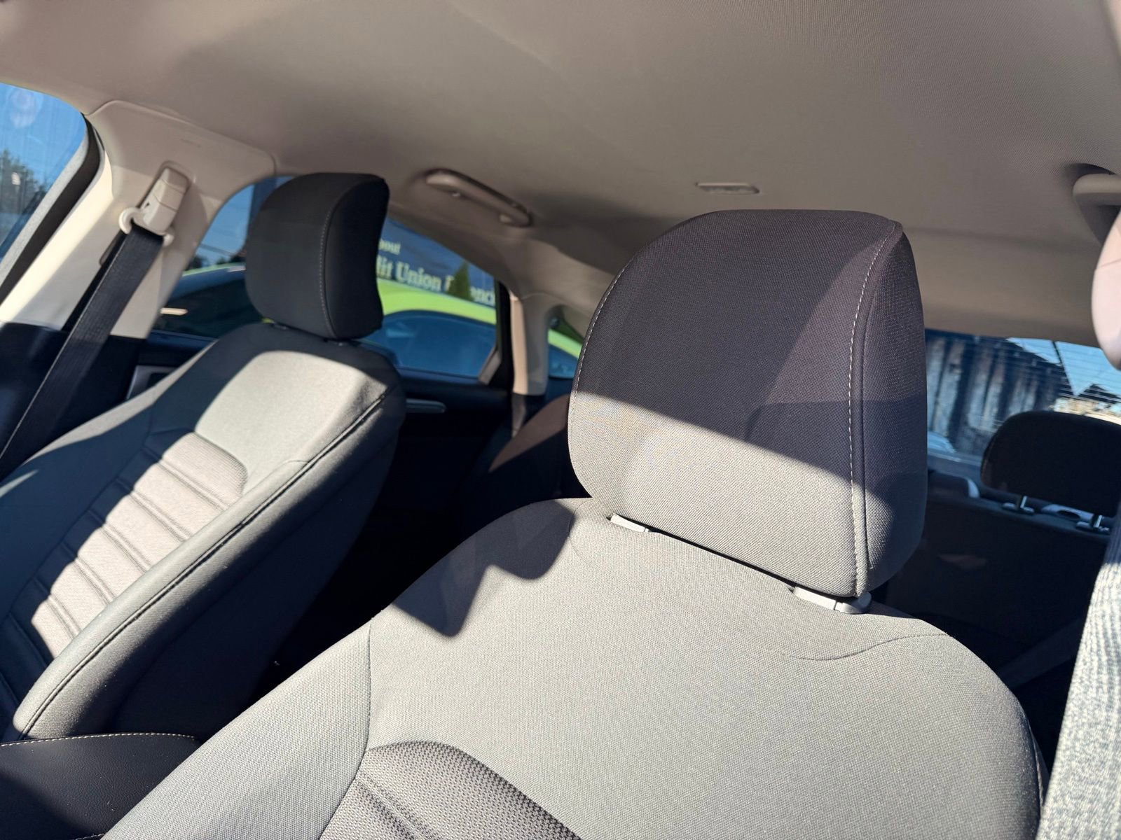 Used 2019 Ford Fusion SE image 17