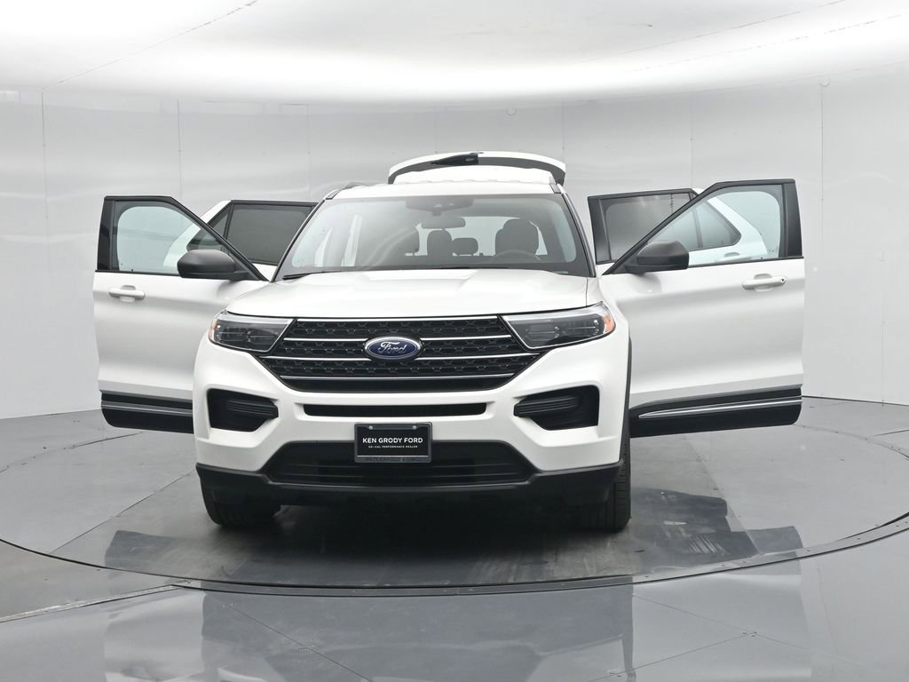 Certified 2023 Ford Explorer XLT image 35