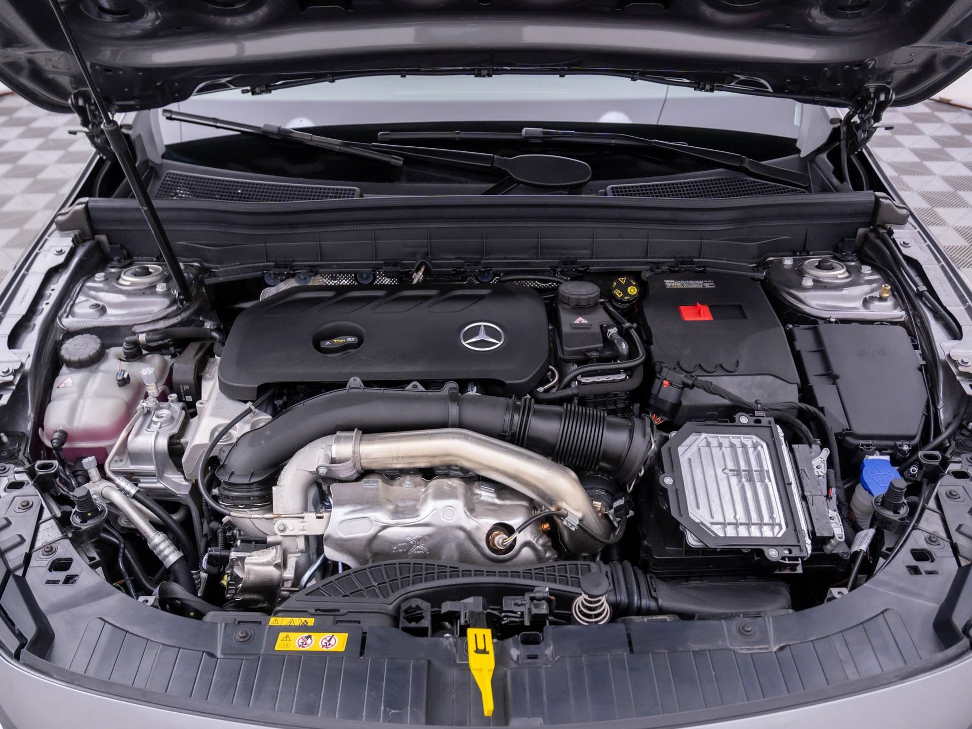 New 2026 Mercedes-Benz GLB 250 4MATIC image 33