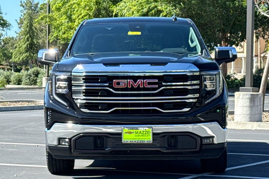 Used 2025 GMC Sierra 1500 SLT RWD image 7