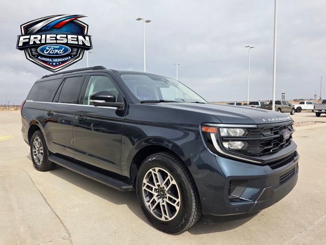 Used 2025 Ford Expedition Max Active image 3