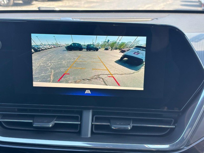 New 2026 Chevrolet Trax RS w/ Driver Confidence Package image 16