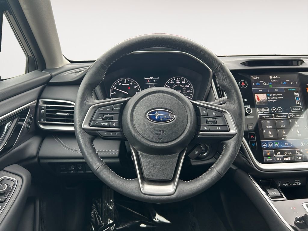 Used 2025 Subaru Outback Limited image 14