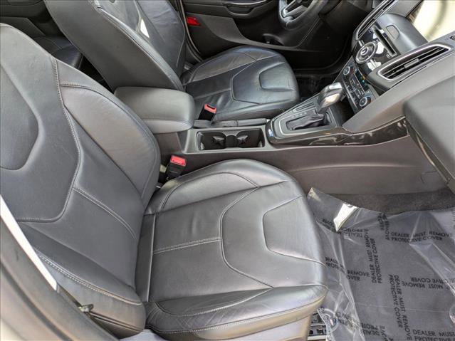 Used 2015 Ford Focus Titanium image 19