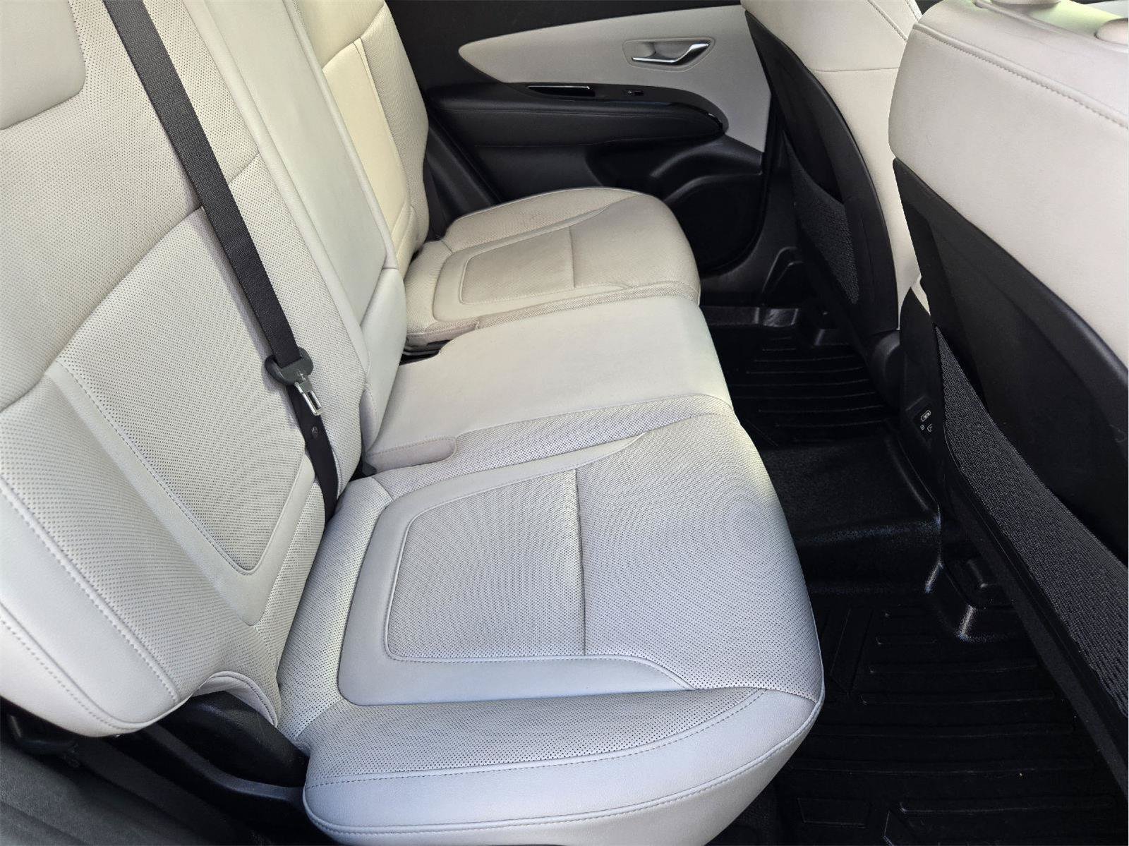 Used 2022 Hyundai Tucson SEL w/ Convenience + Premium Package FWD image 28