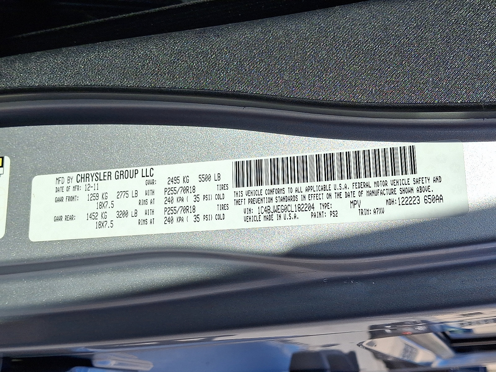 Used 2012 Jeep Wrangler Unlimited Sahara w/ Dual Top Group image 26