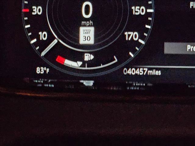 Used 2022 Land Rover Range Rover Evoque R-Dynamic SE image 10