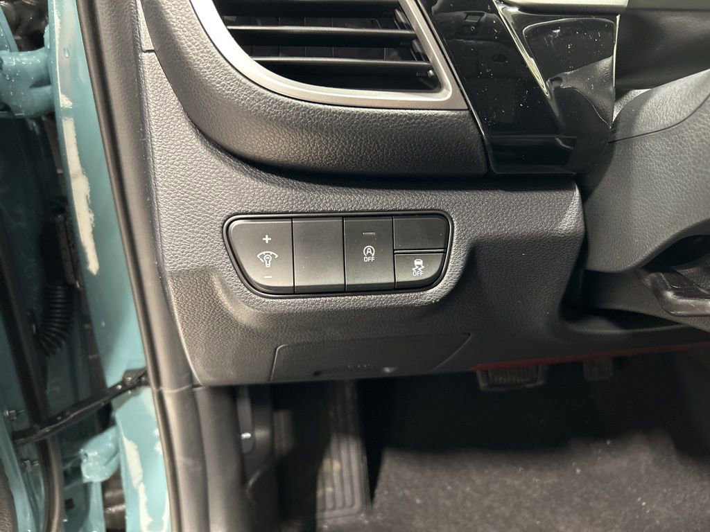 New 2026 Kia Seltos S image 13