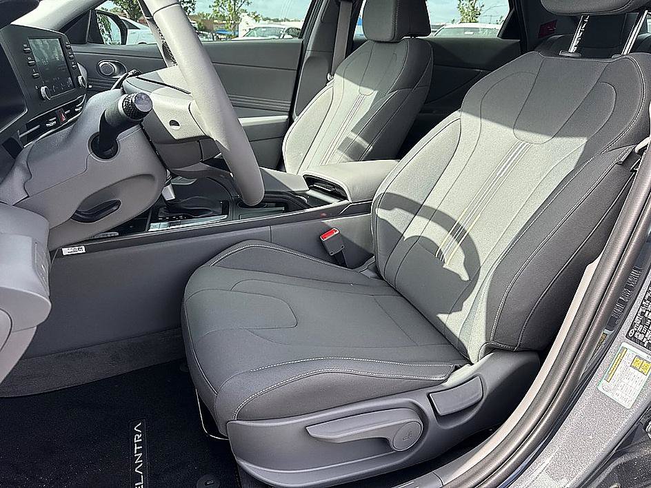 New 2026 Hyundai Elantra Sport FWD image 9