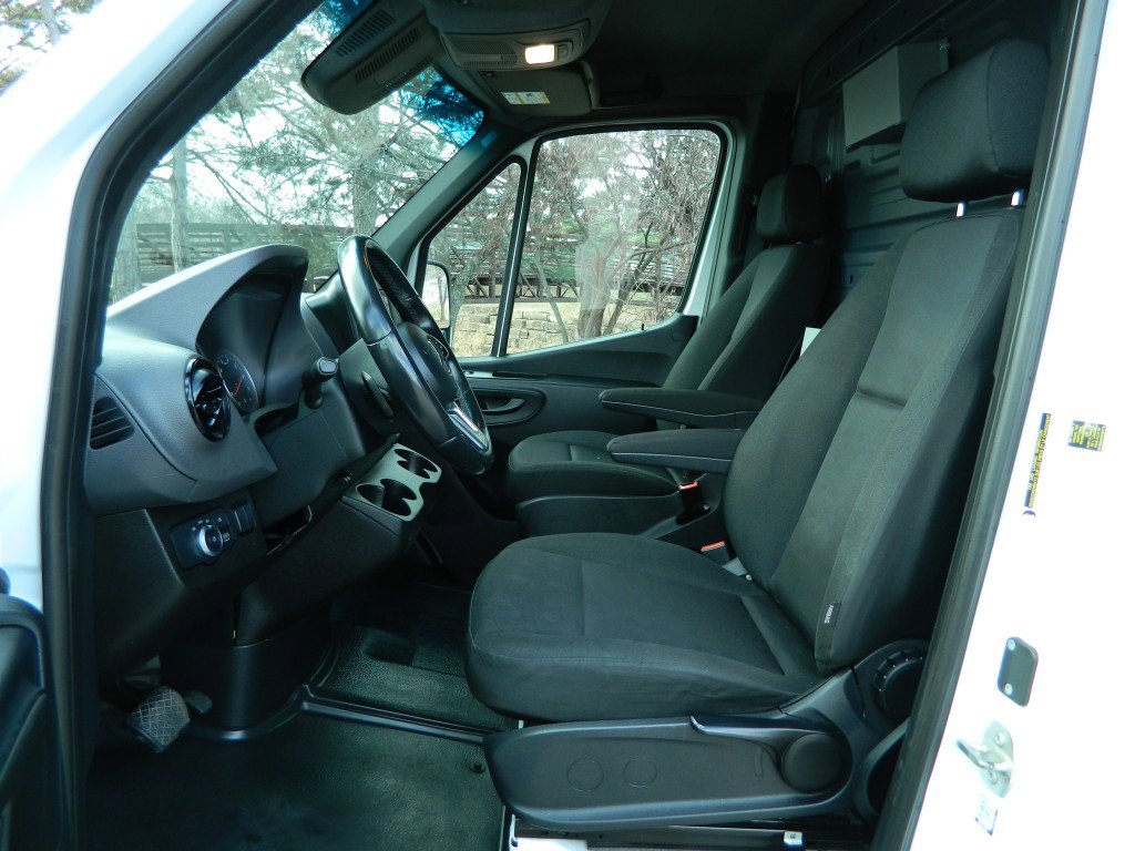 Used 2022 Mercedes-Benz Sprinter 1500 image 16