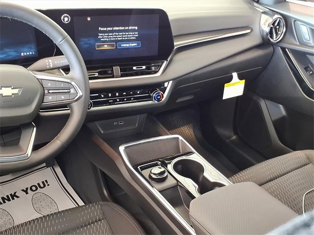 New 2026 Chevrolet Equinox LT image 7